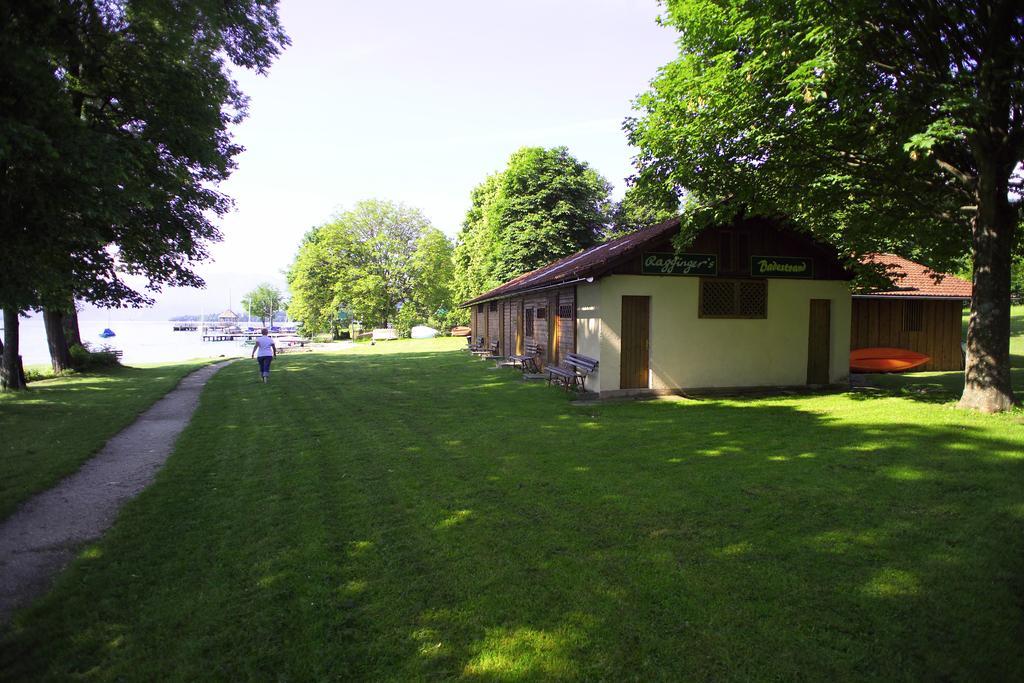 Hotel & Restaurant Ragginger Attersee نسدورف ام اترسي المظهر الخارجي الصورة
